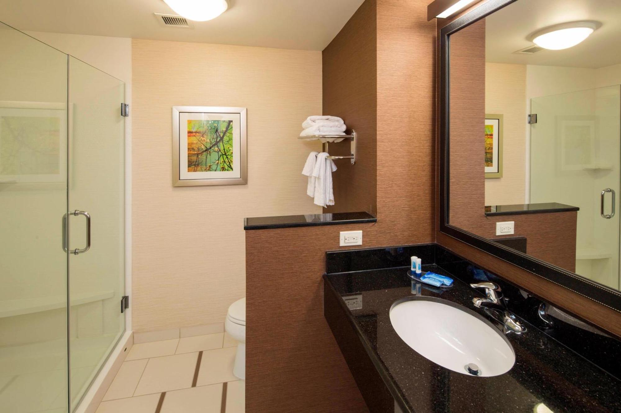 Fairfield Inn & Suites By Marriott Hershey Chocolate Avenue Exterior photo